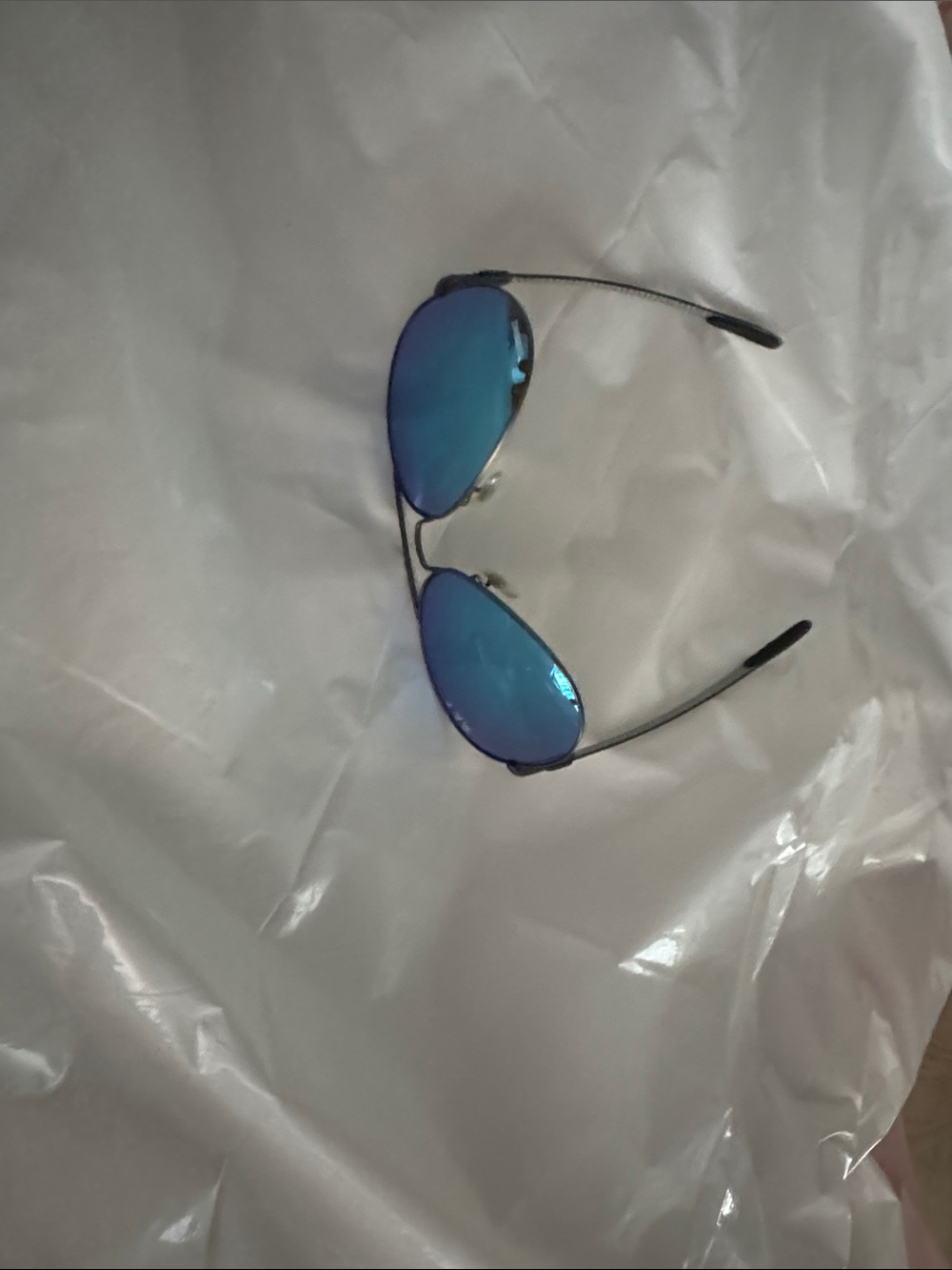Ray-Ban polarized aviator sunglasses - Picture 6 of 8
